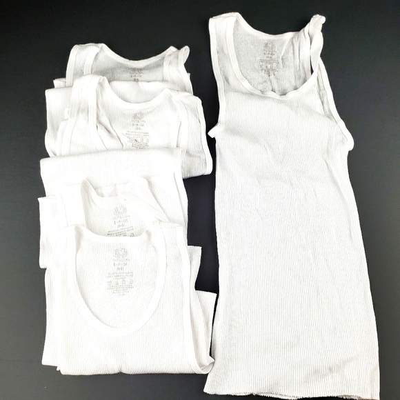 Fruit of the Loom Other - NWOT Fruit of the Loom Tagless Ribbed Tank Top